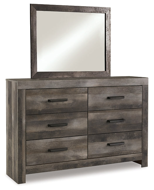 Wynnlow King Crossbuck Panel Bed with Mirrored Dresser and 2 Nightstands